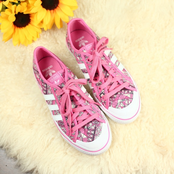 adidas Other - Adidas Nizza RARE Pink Geometric Sneaker